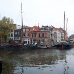 Boats and houses in the center of Leiden