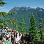 The whole group along the Rampart Ridge trail