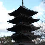 A huge 5-story pagoda at To-ji