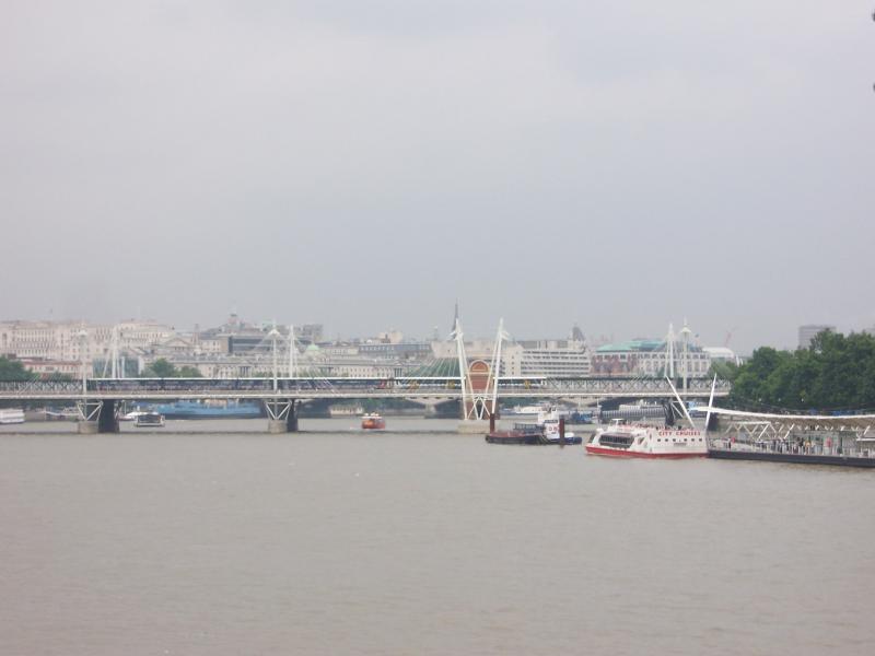 Looking down the River Thames from the Westminster Bridge