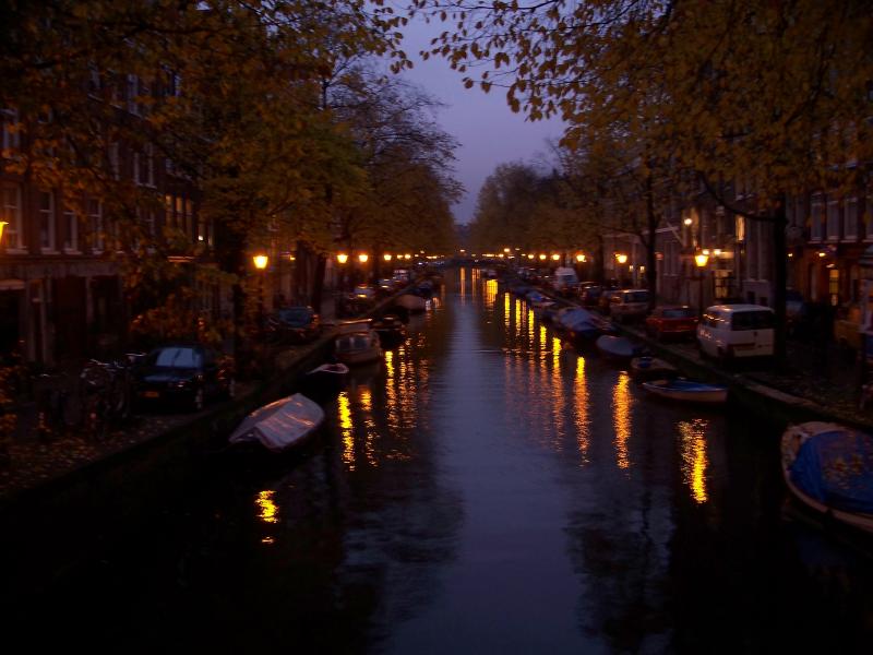 The canals at night