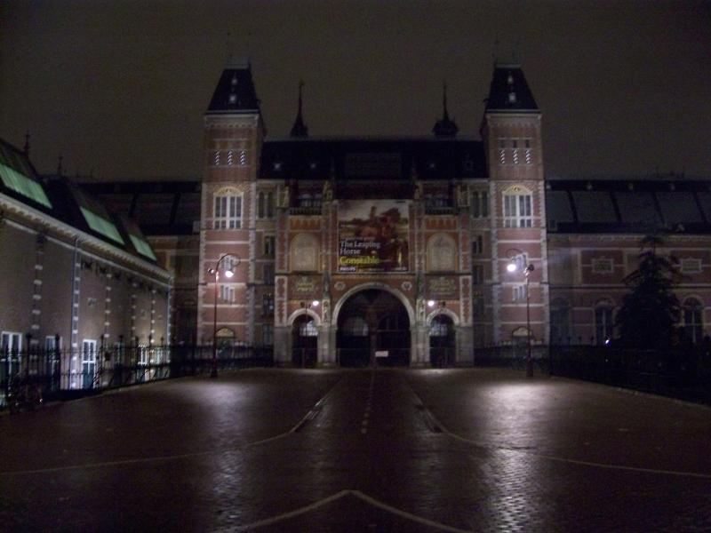 The Rijksmuseum at night