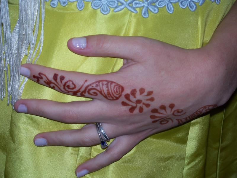 Another close up of Katie&#039;s mehndi