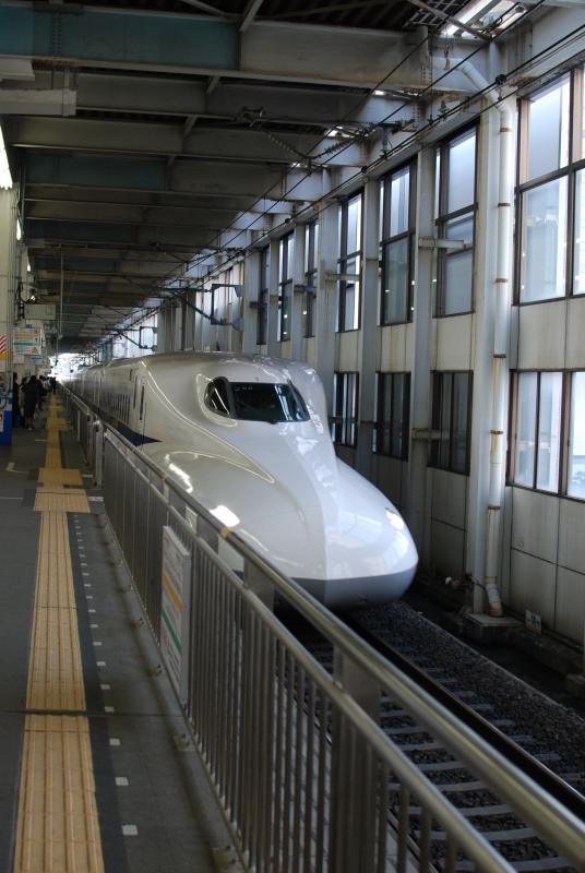 Shinkansen Nozomi (bullet train to Kyoto and Tokyo)