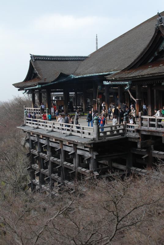 The main Kiyomizu temple building