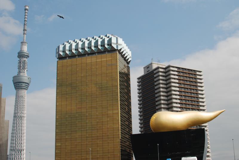 Tokyo sky tree and the Asahi building (with &quot;golden poop&quot;)